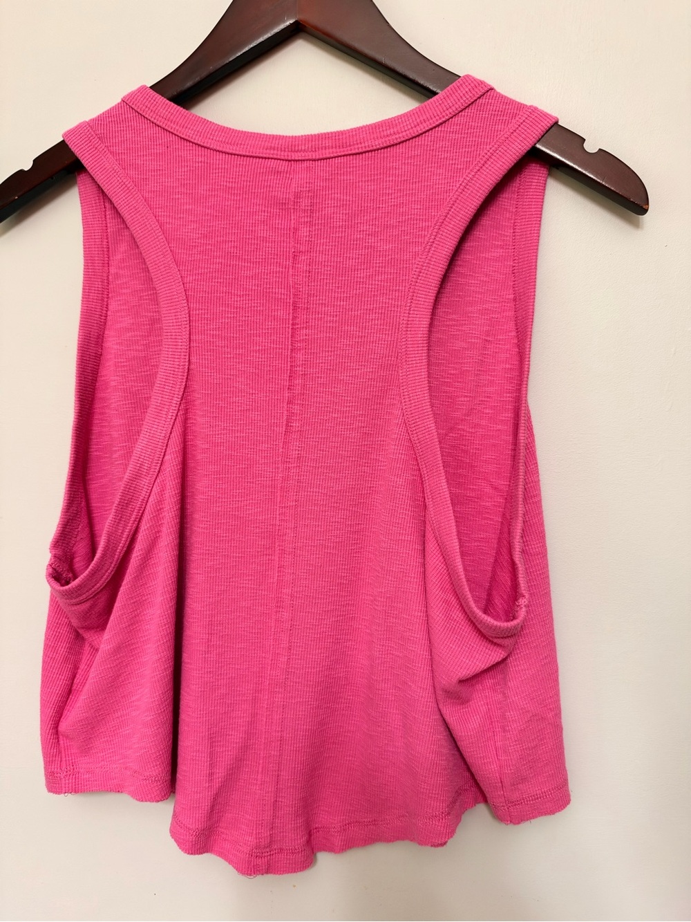 Joylab Pink Ribbed Crop Tank - Picture 4 of 4